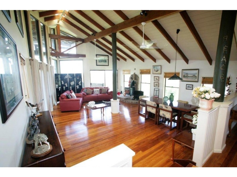 274 Steeleys Rd, Moombra QLD 4312