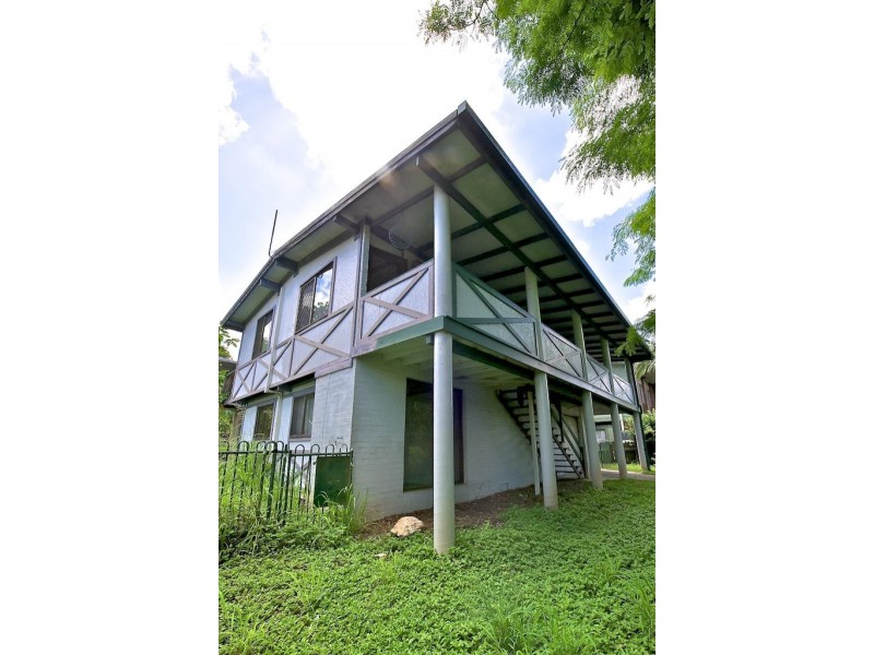 18 Ogilvie St, Bundamba QLD 4304