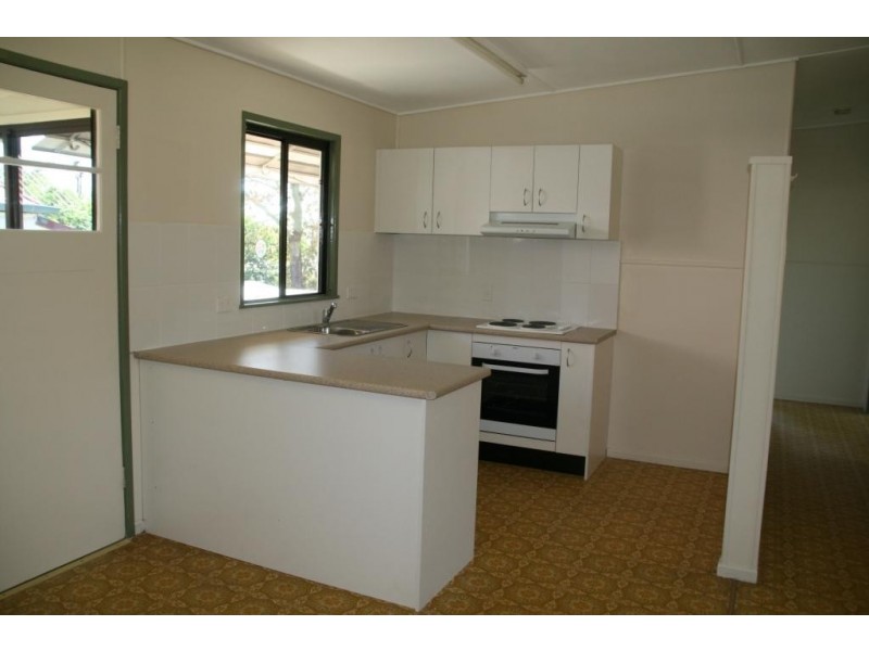 34 Stafford Street, Booval QLD 4304