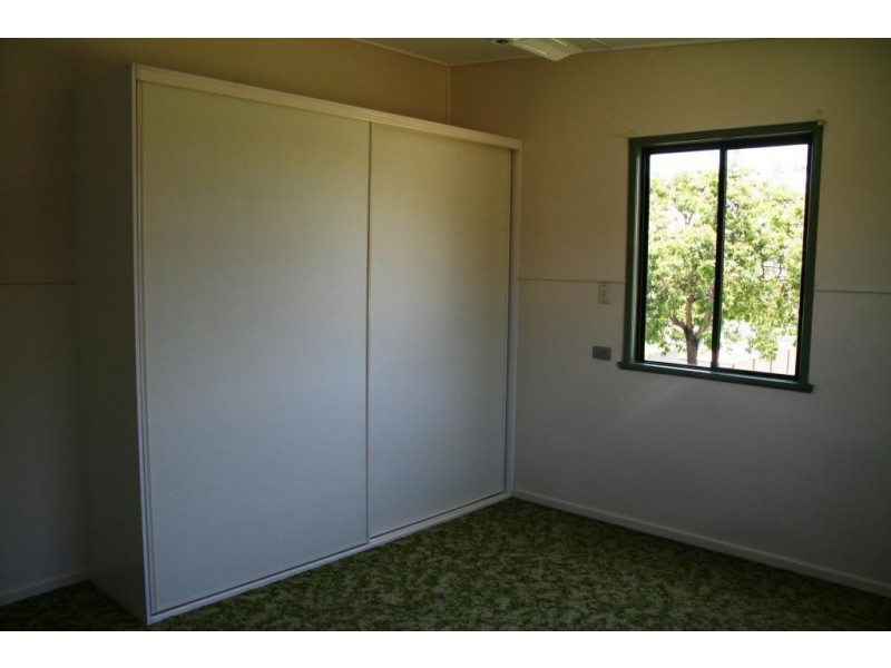 34 Stafford Street, Booval QLD 4304