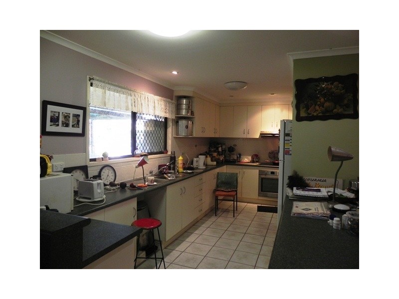 1 Carbine Rd, Spring Creek QLD 4343