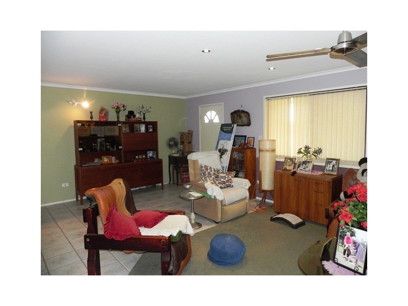1 Carbine Rd, Spring Creek QLD 4343