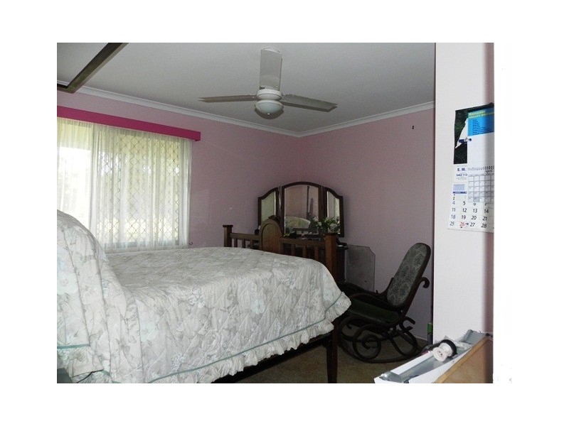 1 Carbine Rd, Spring Creek QLD 4343
