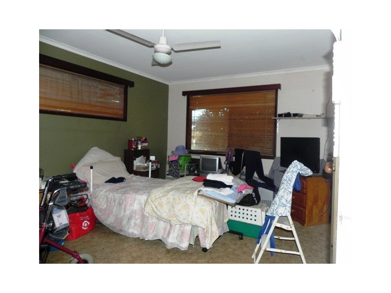 1 Carbine Rd, Spring Creek QLD 4343