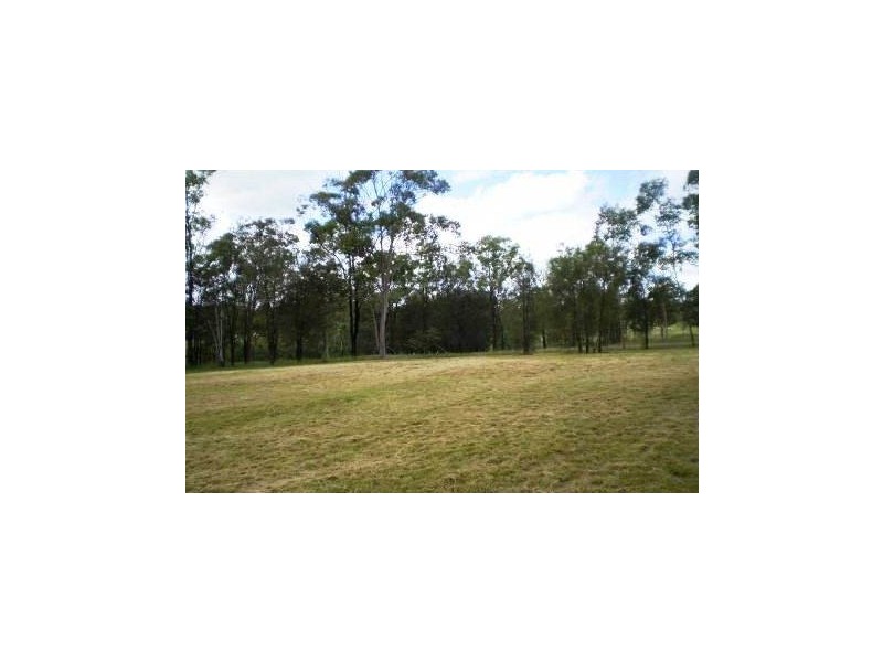 4 Lillypilly Place, Regency Downs QLD 4341