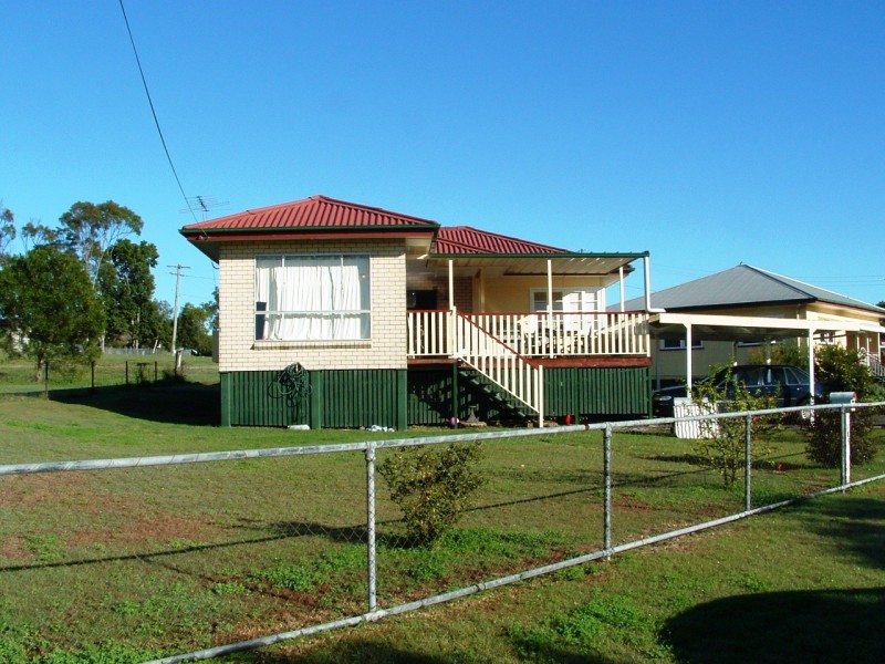 103 Railway St, Lowood QLD 4311