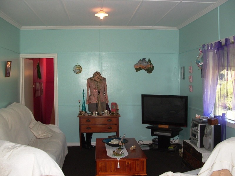 103 Railway St, Lowood QLD 4311