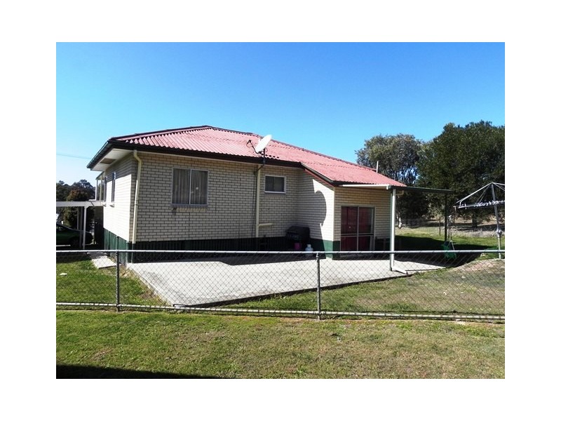 103 Railway St, Lowood QLD 4311