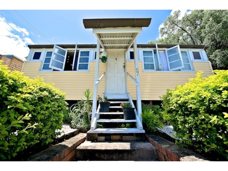 67 Downs Street, North Ipswich QLD 4305