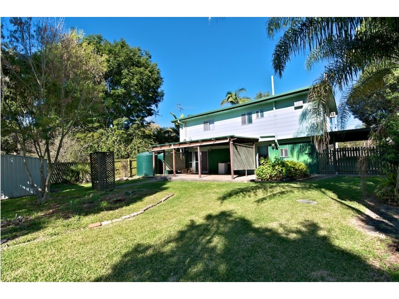 15 Prunda Parade, Raceview QLD 4305
