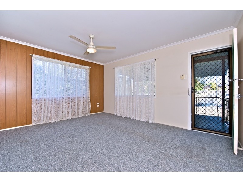 15 Prunda Parade, Raceview QLD 4305