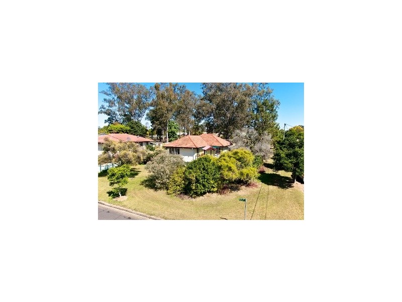 25 Baillieston Street, Leichhardt QLD 4305