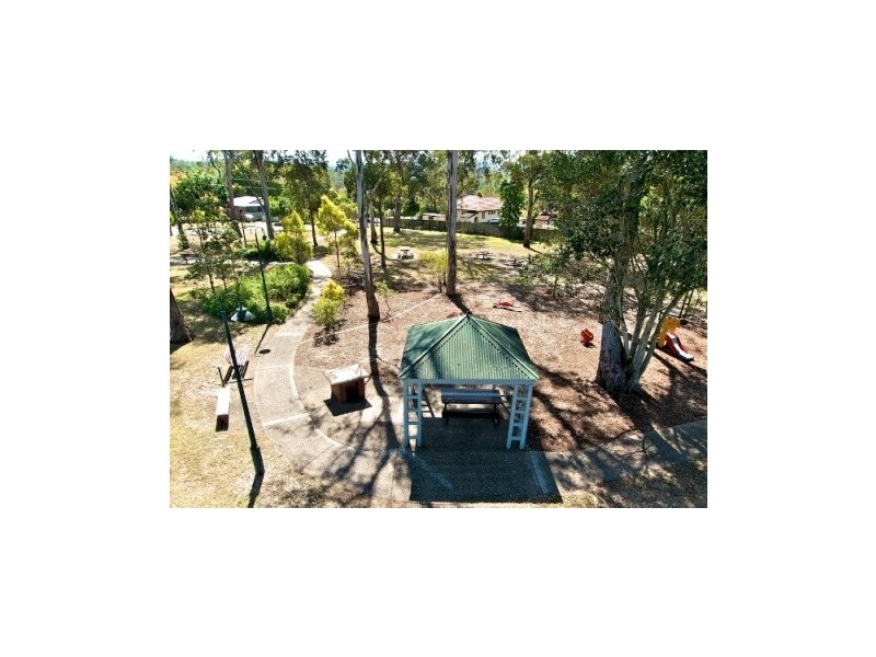 25 Baillieston Street, Leichhardt QLD 4305