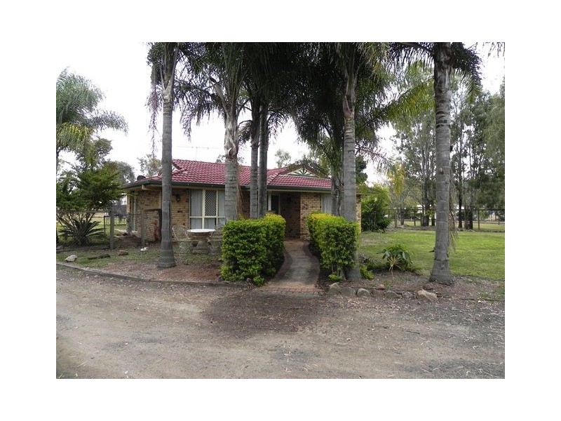 25 Schmidt Rd, Fernvale QLD 4306