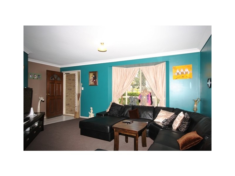 25 Schmidt Rd, Fernvale QLD 4306