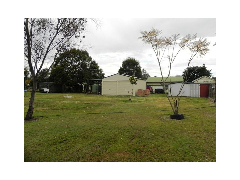 25 Schmidt Rd, Fernvale QLD 4306