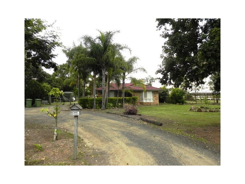 25 Schmidt Rd, Fernvale QLD 4306
