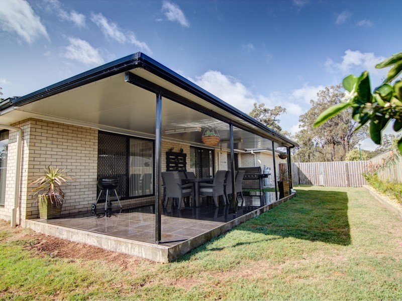 2 Bolingbroke Street, Fernvale QLD 4306