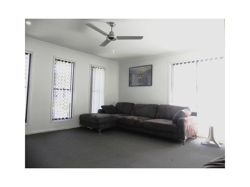 75 HONEYWOOD DRIVE, Fernvale QLD 4306