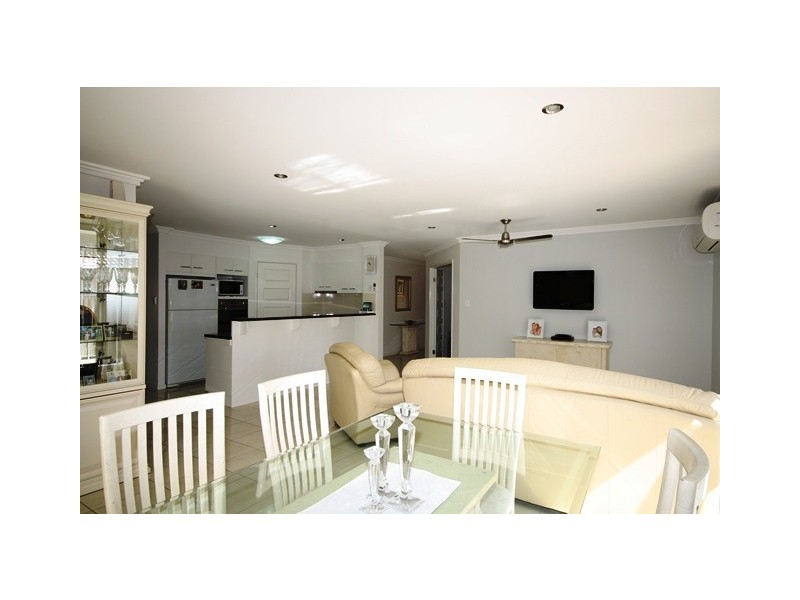 75 HONEYWOOD DRIVE, Fernvale QLD 4306