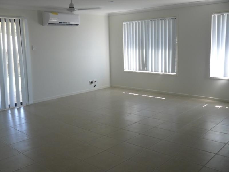 8 Biella Street, Leichhardt QLD 4305