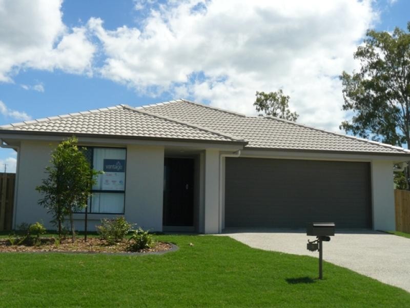 4 Denarau Street, Leichhardt QLD 4305