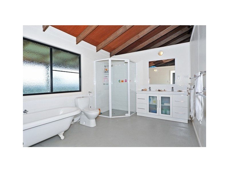 6524 Brisbane Valley Highway, Ottaba QLD 4313