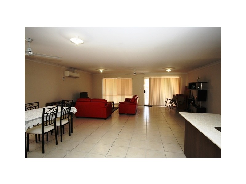 4 Willowood Place, Fernvale QLD 4306