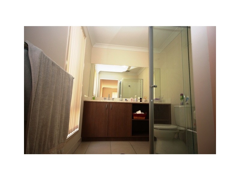 4 Willowood Place, Fernvale QLD 4306