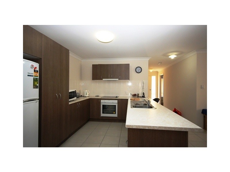 4 Willowood Place, Fernvale QLD 4306