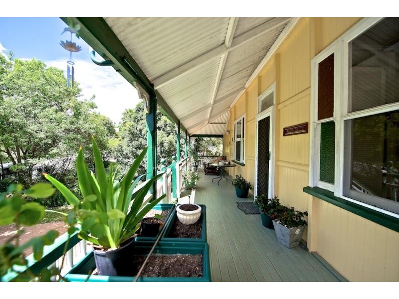 6 Cushing Street, North Ipswich QLD 4305