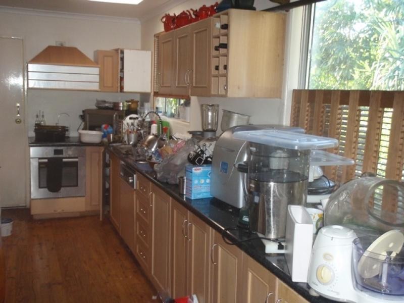 11 Cooneana Street, Bundamba QLD 4304