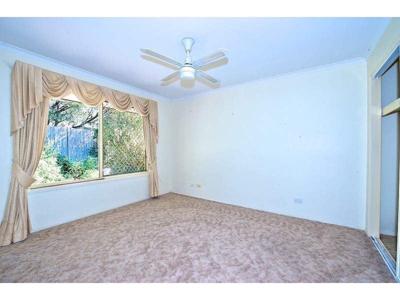 Unit 2/112 B Robertson Road, Ipswich QLD 4305