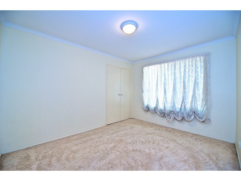 Unit 2/112 B Robertson Road, Ipswich QLD 4305
