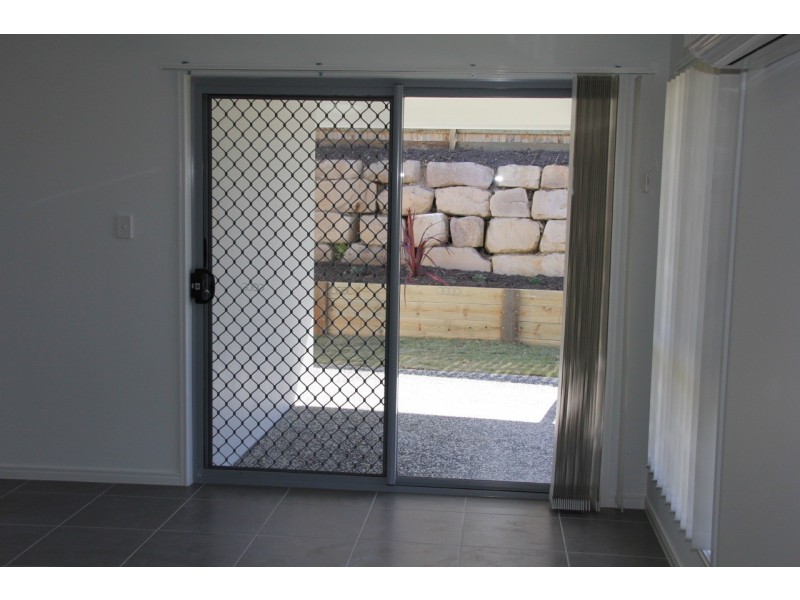 9 Livinus Place, Augustine Heights QLD 4300