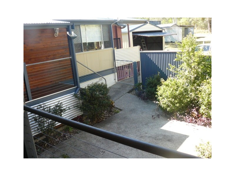 443 Brisbane Valley Highway, Pine Mountain QLD 4306