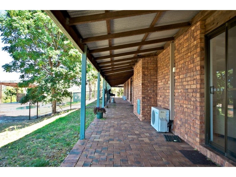111 Strasburgs Rd, Lark Hill QLD 4306