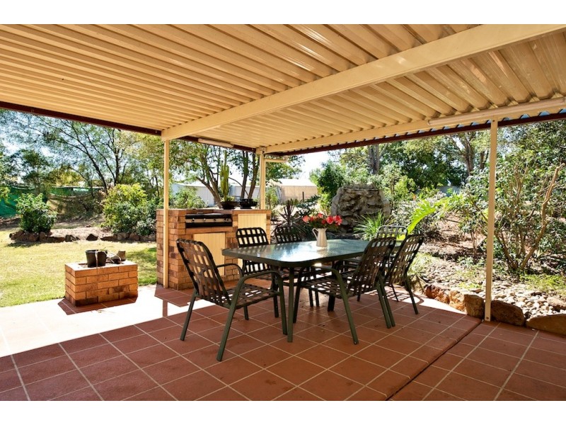 24 Reinbotts Rd, Lowood QLD 4311