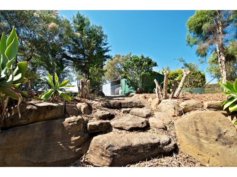24 Reinbotts Rd, Lowood QLD 4311