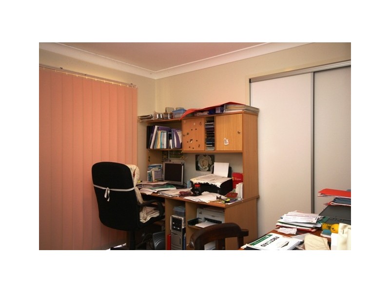 186 Edinburgh Drive, Mount Hallen QLD 4312