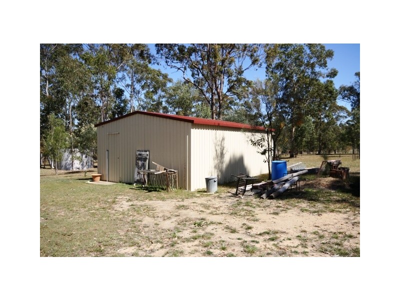 186 Edinburgh Drive, Mount Hallen QLD 4312