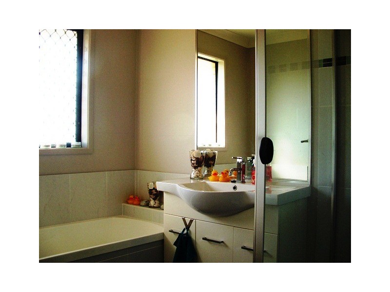 44 Titmarsh Cct, Fernvale QLD 4306