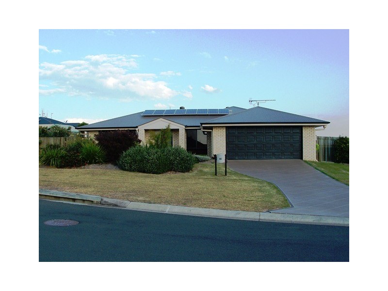 44 Titmarsh Cct, Fernvale QLD 4306