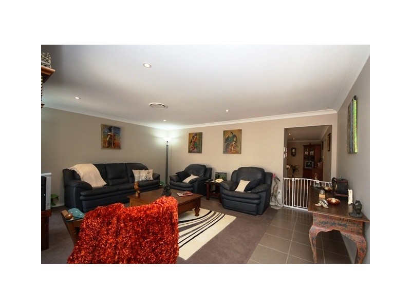 21 Davillea Court, Fernvale QLD 4306