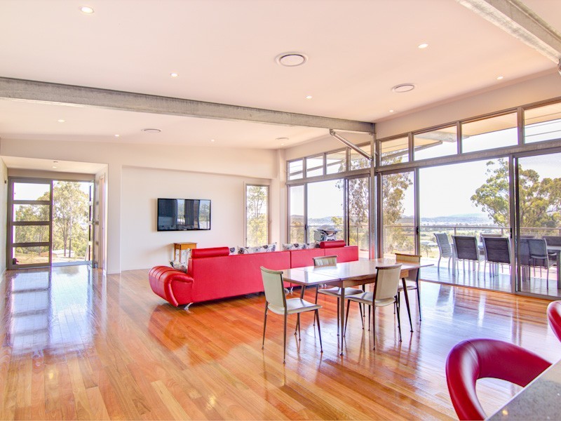 33 Meadow View Rd, Fernvale QLD 4306
