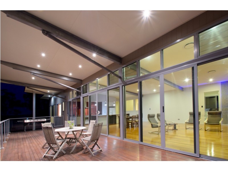 33 Meadow View Rd, Fernvale QLD 4306