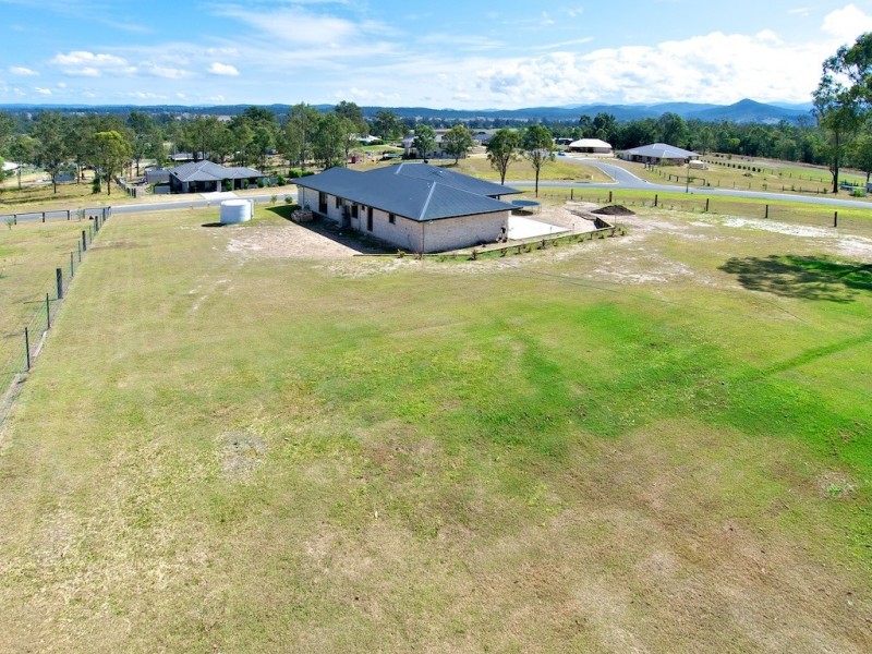 19 Robyn Tce, Fernvale QLD 4306