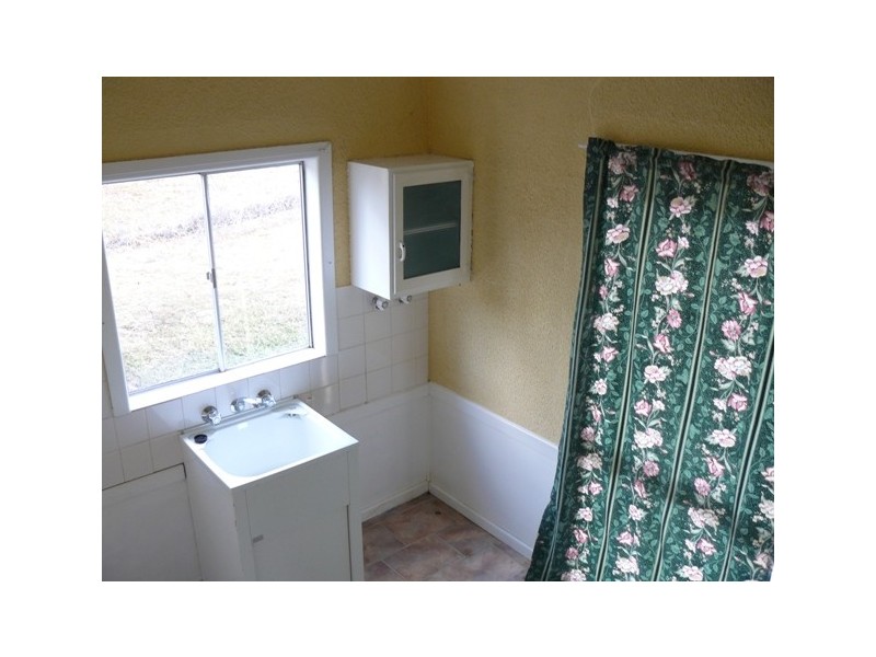 103 Railway Street, Lowood QLD 4311