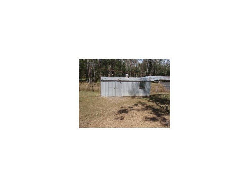 90 Poplar Street, Walloon QLD 4306