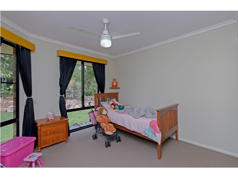 140 Lockyer View Rd, Wivenhoe Pocket QLD 4306